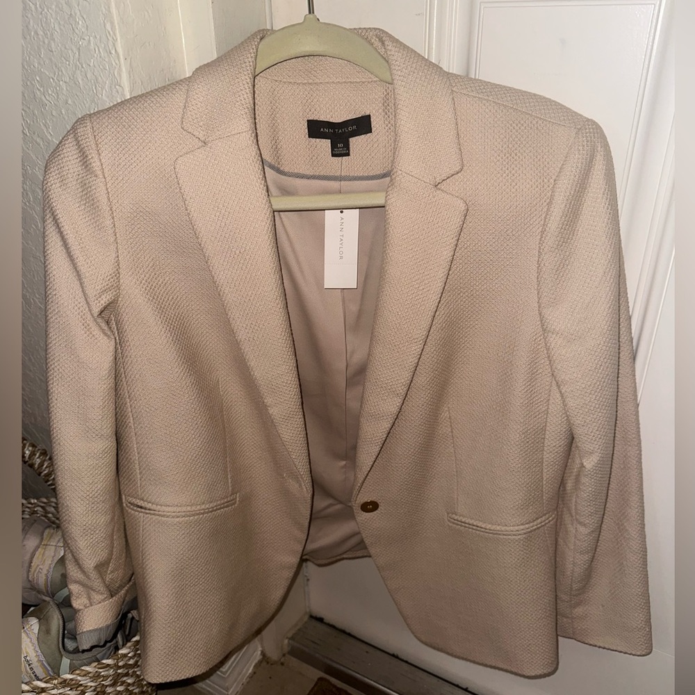 NWT Ann Taylor Blazer